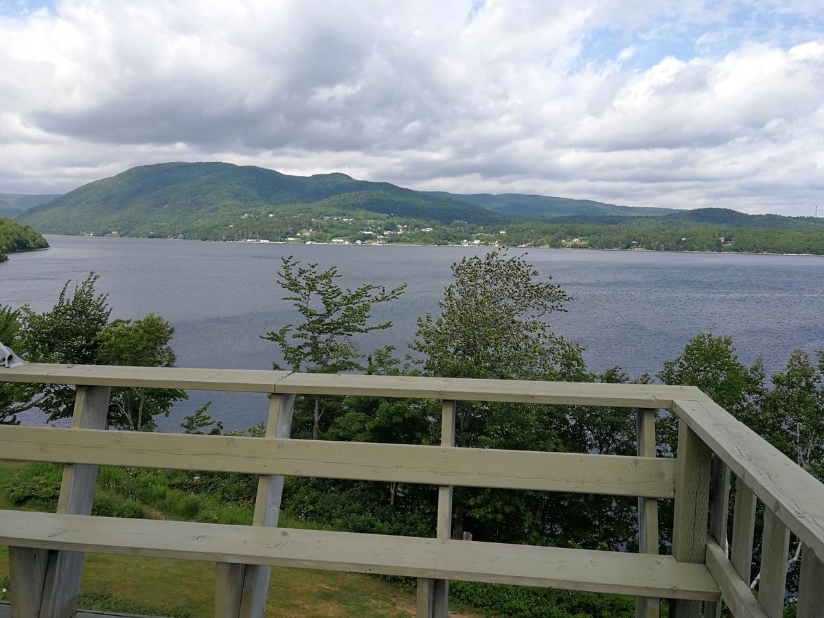 Knotty Pine Cottages, Suites & Motel Rooms Ingonish Exteriér fotografie