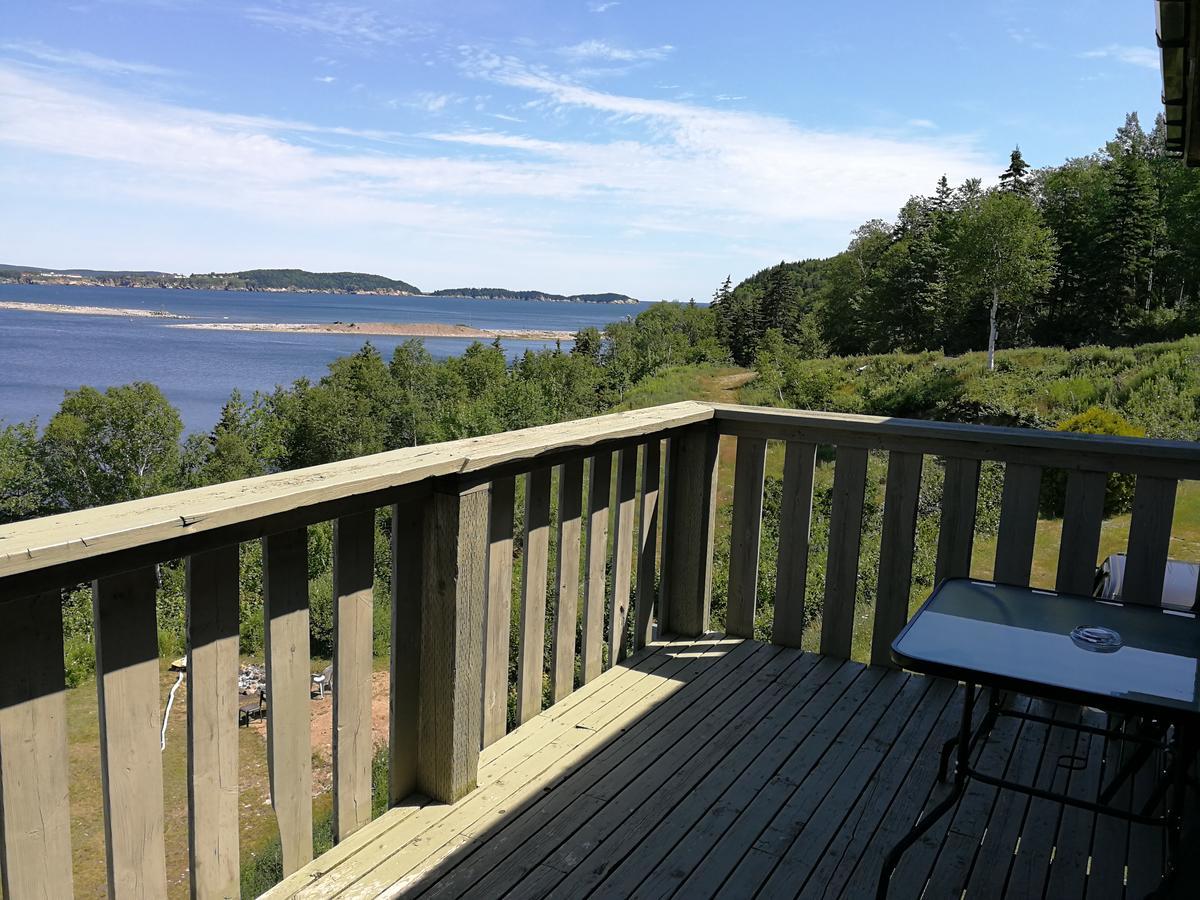 Knotty Pine Cottages, Suites & Motel Rooms Ingonish Exteriér fotografie