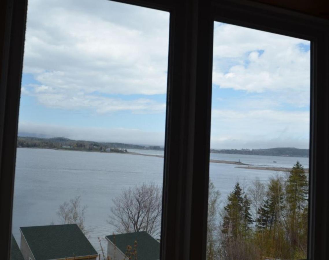 Knotty Pine Cottages, Suites & Motel Rooms Ingonish Exteriér fotografie